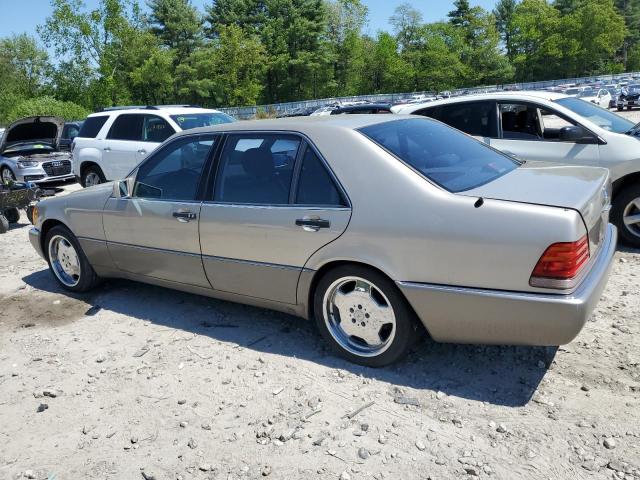 WDBGA43E4PA107758 - 1993 MERCEDES-BENZ 400 SEL GOLD photo 2