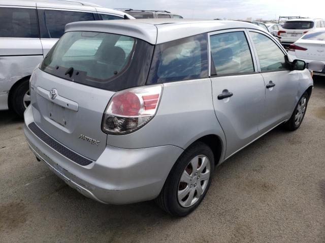 2T1KR32EX8C698885 - 2008 TOYOTA MATRIX XR 银色 照片 3