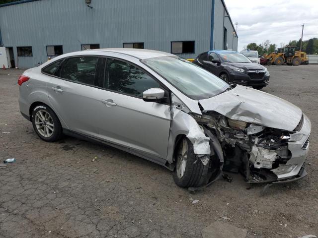 1FADP3F25HL259154 - 2017 FORD FOCUS SE SILVER photo 4