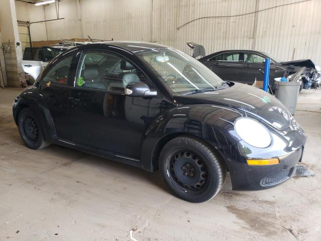 3VWPW3AG0AM035918 - 2010 VOLKSWAGEN NEW BEETLE BLACK photo 4
