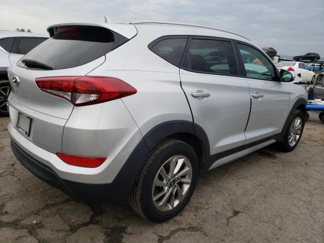 KM8J33A42JU717262 - 2018 HYUNDAI TUCSON SEL SILVER photo 3