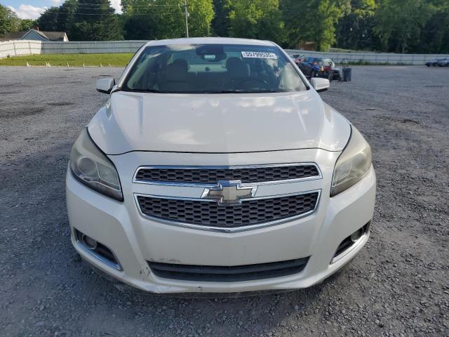 1G11J5SX2DF227825 - 2013 CHEVROLET MALIBU LTZ 奶油色 照片 5