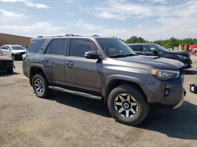 JTEBU5JR9J5565676 - 2018 TOYOTA 4RUNNER SR5/SR5 PREMIUM 银色 照片 4