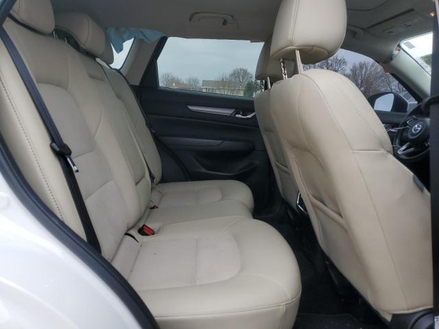 JM3KFBCM7J0455454 - 2018 MAZDA CX-5 TOURING თეთრი ფოტო 11