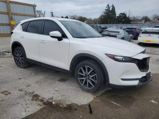 JM3KFBCM7J0455454 - 2018 MAZDA CX-5 TOURING თეთრი ფოტო 4