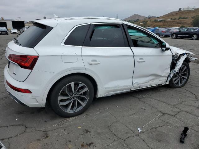 WA1BAAFY3M2107301 - 2021 AUDI Q5 PREMIUM PLUS WHITE photo 3