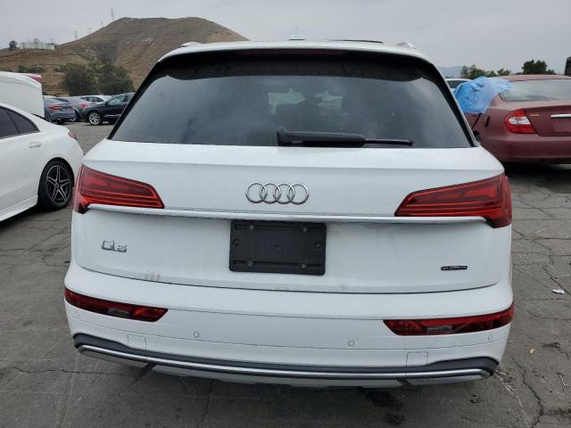 WA1BAAFY3M2107301 - 2021 AUDI Q5 PREMIUM PLUS WHITE photo 6