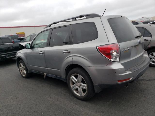 JF2SH64629H733329 - 2009 SUBARU FORESTER 2.5X LIMITED SILVER photo 2