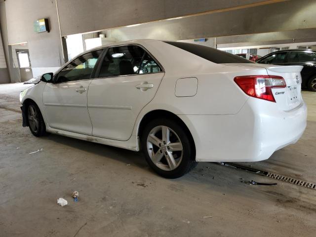 4T1BF1FKXEU439871 - 2014 TOYOTA CAMRY L WHITE photo 2