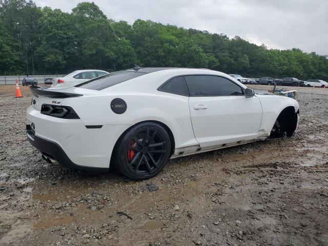 2G1FG1EW3F9286104 - 2015 CHEVROLET CAMARO SS WHITE photo 3