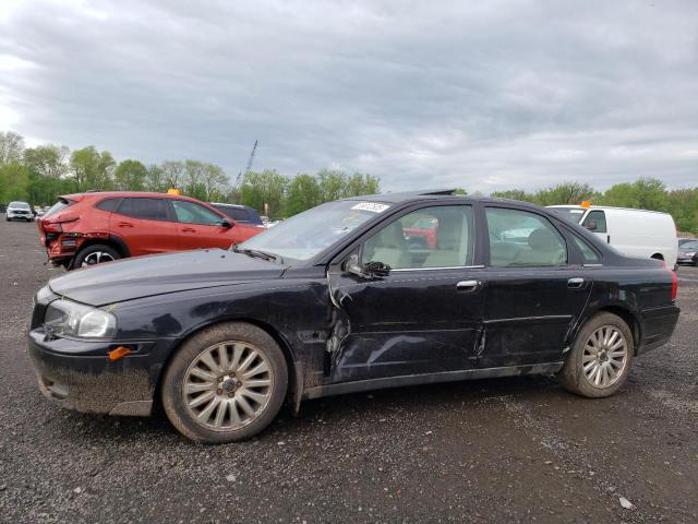 2004 VOLVO S80, 
