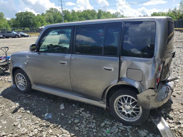 JTLKT324154018724 - 2005 TOYOTA SCION XB 银色 照片 2