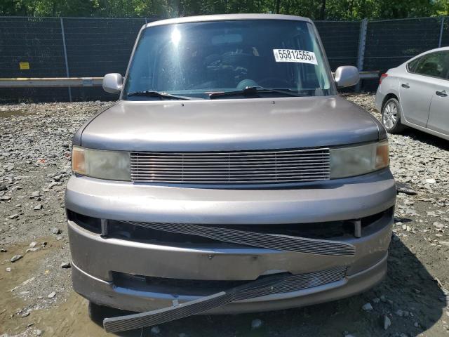 JTLKT324154018724 - 2005 TOYOTA SCION XB 银色 照片 5