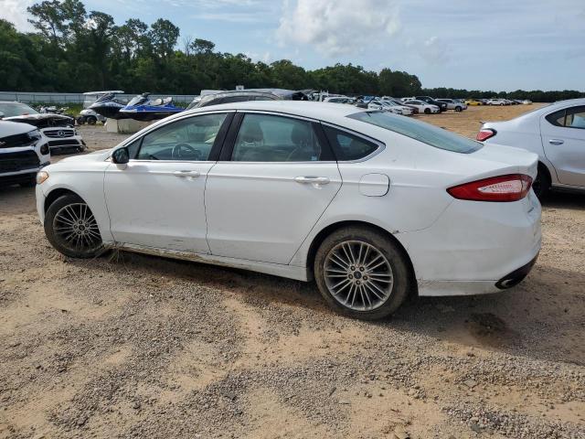 3FA6P0H92DR363386 - 2013 FORD FUSION SE WHITE photo 2