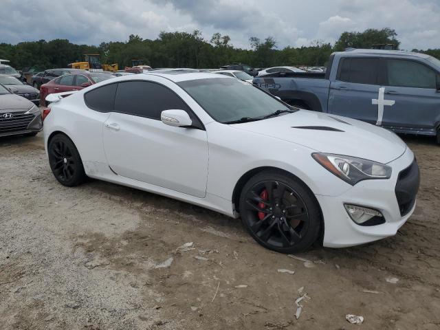 KMHHU6KJ5GU136476 - 2016 HYUNDAI GENESIS CO 3.8 R-SPEC WHITE photo 4