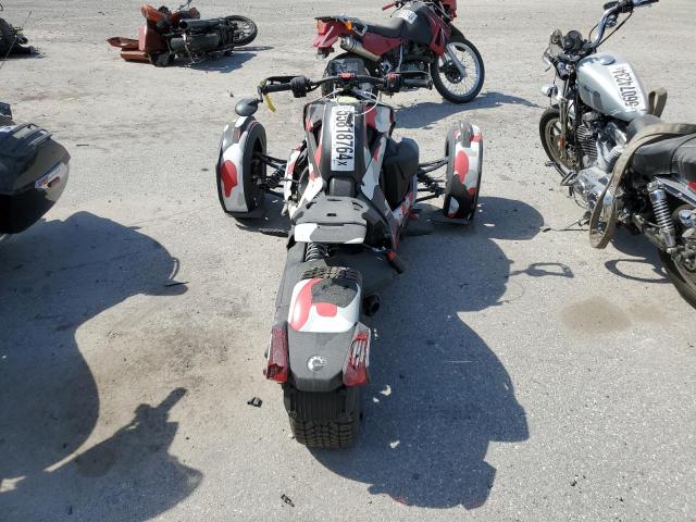 3JB2GEG22LJ005683 - 2020 CAN-AM RYKER RALLY EDITION TWO TONE photo 4