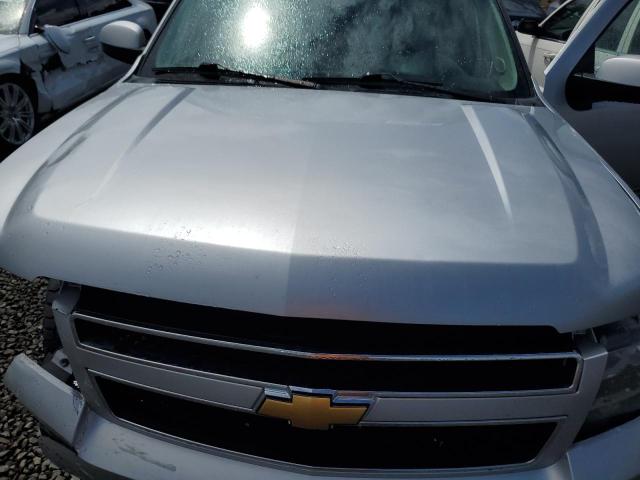 1GNSKBE00DR108862 - 2013 CHEVROLET TAHOE K1500 LT SILVER photo 12