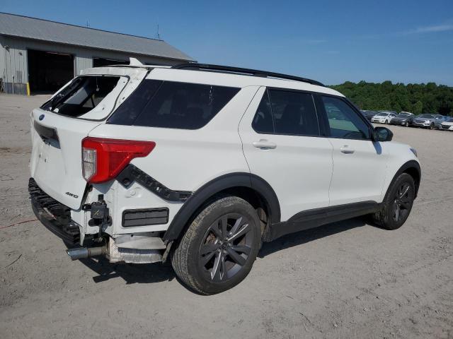 1FMSK8DHXMGA01537 - 2021 FORD EXPLORER XLT WHITE photo 3