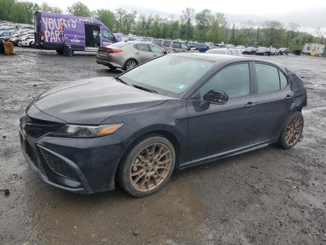 4T1G11BKXRU108692 - 2024 TOYOTA CAMRY SE NIGHT SHADE BLACK photo 1