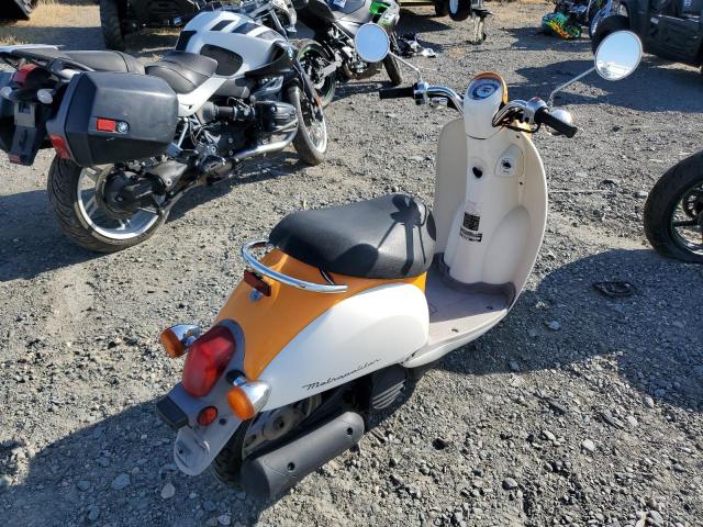 JH2AF60082K005693 - 2002 HONDA CHF50 BEIGE photo 4