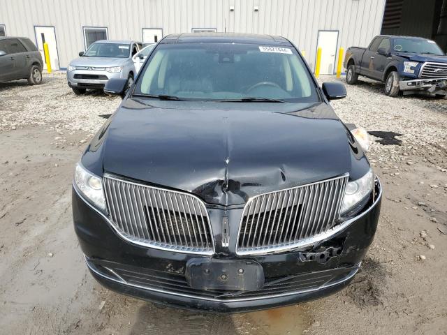 2LMHJ5AT9GBL03082 - 2016 LINCOLN MKT BLACK photo 5