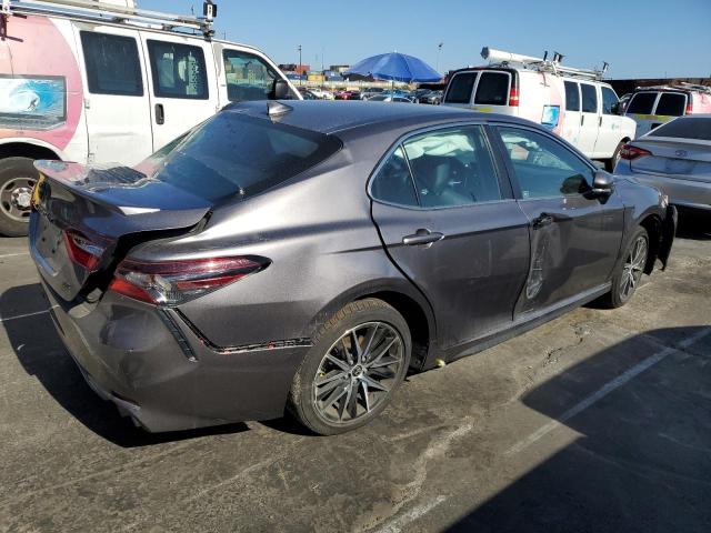 4T1G11AK3RU238136 - 2024 TOYOTA CAMRY SE NIGHT SHADE GRAY photo 3