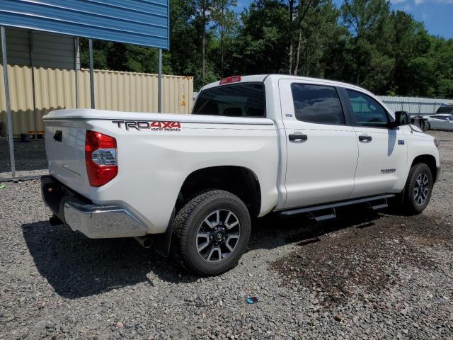 5TFDY5F19KX837332 - 2019 TOYOTA TUNDRA CREWMAX SR5 WHITE photo 3