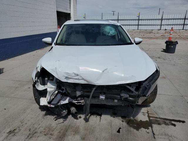 1VWLA7A31KC007064 - 2019 VOLKSWAGEN PASSAT WOLFSBURG 白色 照片 5