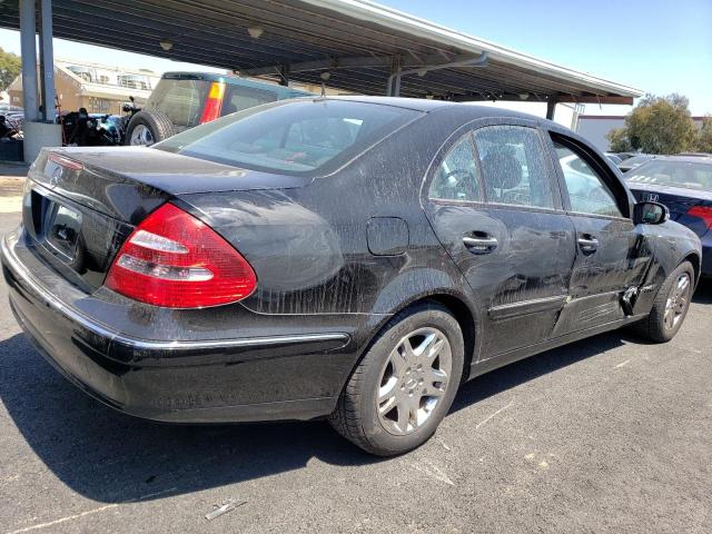 WDBUF65J74A568720 - 2004 MERCEDES-BENZ E 320 BLACK photo 3