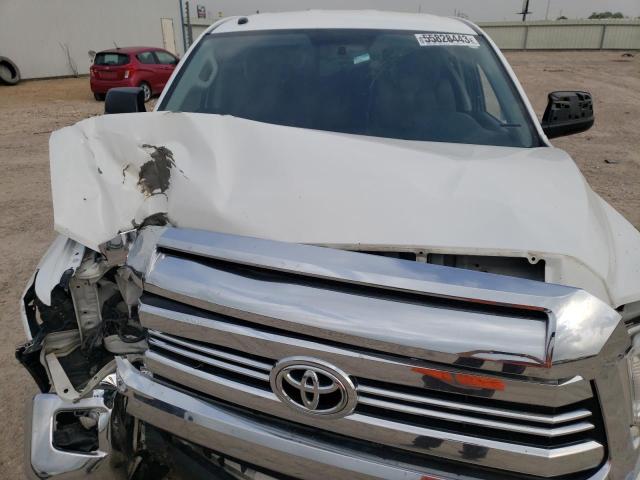 5TFUW5F19GX561943 - 2016 TOYOTA TUNDRA DOUBLE CAB SR/SR5 WHITE photo 11