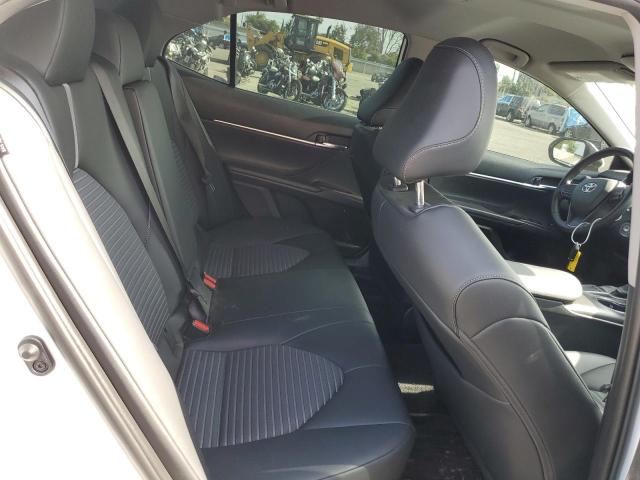 4T1G11AK6PU725652 - 2023 TOYOTA CAMRY SE NIGHT SHADE WHITE photo 10