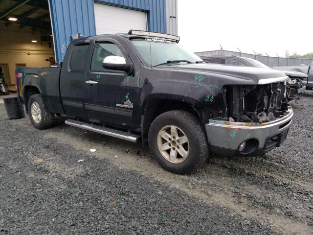 1GTR2VE7XDZ232465 - 2013 GMC SIERRA K1500 SLE BLACK photo 4