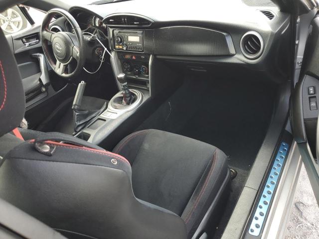 JF1ZNAA14D1716279 - 2013 TOYOTA SCION FR-S ვერცხლისფერი ფოტო 8