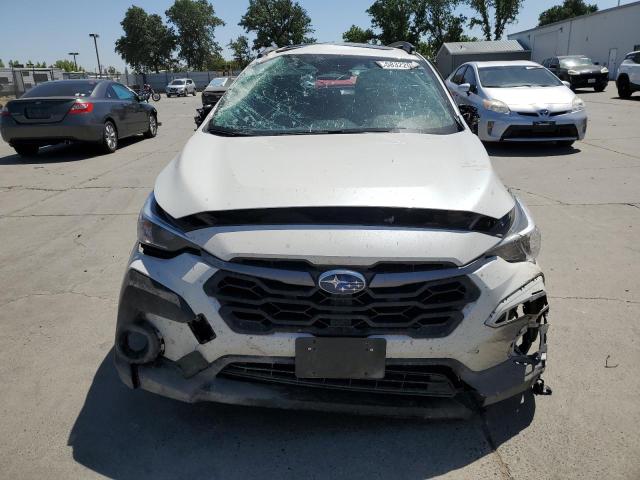 JF2GUADC5RH348938 - 2024 SUBARU CROSSTREK PREMIUM WHITE photo 5