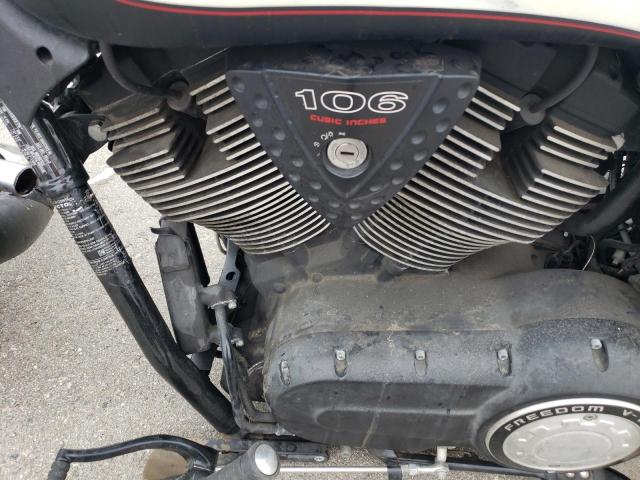 5VPWB36N8D3022276 - 2013 VICTORY MOTORCYCLES HIGH-BALL Schwarz Foto 7