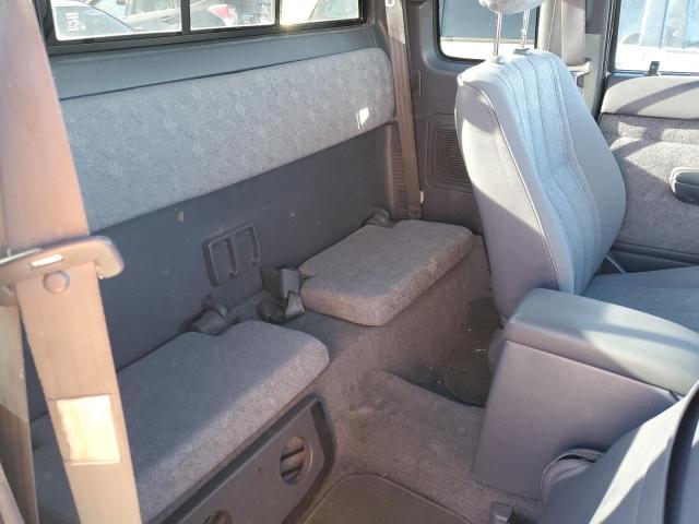 5TESN92N9YZ707617 - 2000 TOYOTA TACOMA XTRACAB PRERUNNER თეთრი ფოტო 10