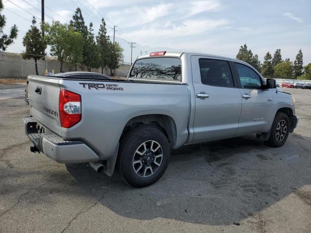 5TFFY5F12GX205739 - 2016 TOYOTA TUNDRA CREWMAX LIMITED SILVER photo 3