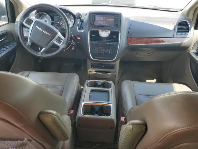 2C4RC1CG7CR362673 - 2012 CHRYSLER TOWN & COU TOURING L GOLD photo 8