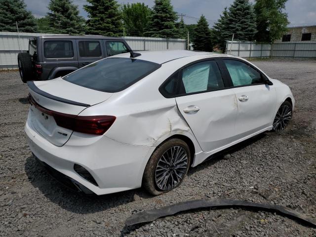 3KPF54AD7PE523649 - 2023 KIA FORTE GT LINE WHITE photo 3