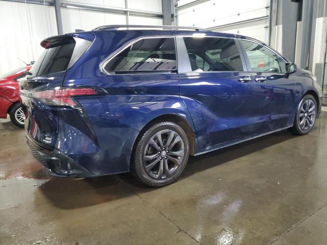 5TDXRKEC6NS075759 - 2022 TOYOTA SIENNA XSE BLUE photo 3