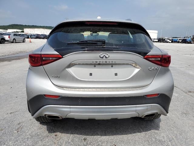 SJKCH5CR7HA023937 - 2017 INFINITI QX30 BASE SILVER photo 6