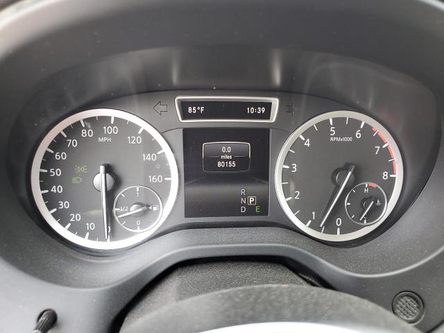 SJKCH5CR7HA023937 - 2017 INFINITI QX30 BASE SILVER photo 9