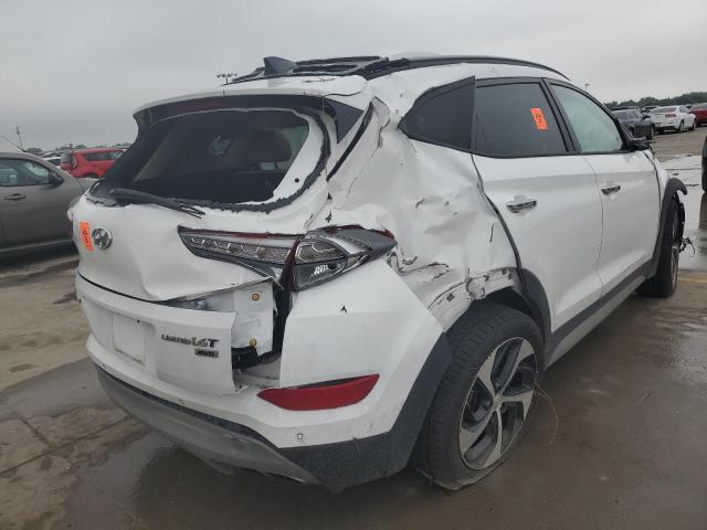 KM8J3CA28JU828056 - 2018 HYUNDAI TUCSON VALUE WHITE photo 3