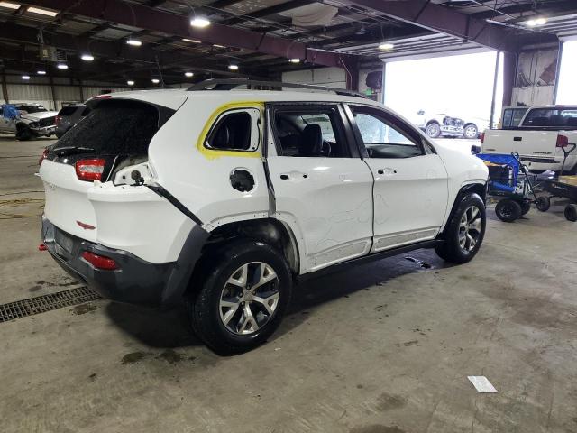 1C4PJMBS8GW166629 - 2016 JEEP CHEROKEE TRAILHAWK WHITE photo 3