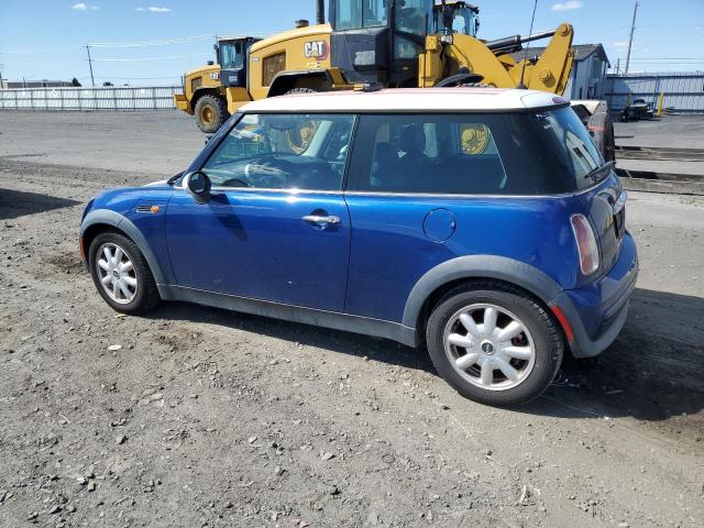 WMWRC334X3TC47706 - 2003 MINI COOPER BLUE photo 2