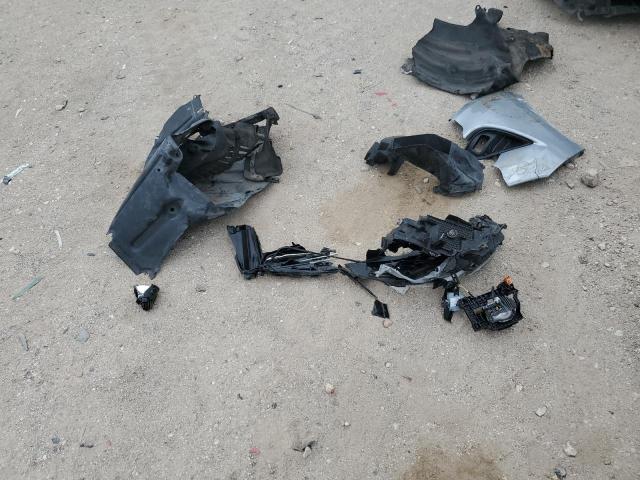 5TDGZRAH9MS031523 - 2021 TOYOTA HIGHLANDER XLE SILVER photo 13