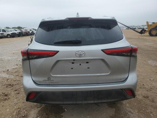 5TDGZRAH9MS031523 - 2021 TOYOTA HIGHLANDER XLE SILVER photo 6