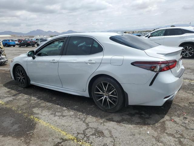 4T1S11AK2PU100613 - 2023 TOYOTA CAMRY SE NIGHT SHADE SILVER photo 2