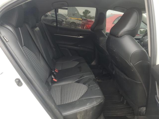 4T1G11AK3PU128006 - 2023 TOYOTA CAMRY SE NIGHT SHADE WHITE photo 10