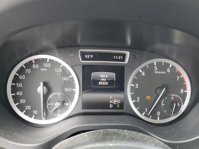 SJKCH5CP5JA049408 - 2018 INFINITI QX30 BASE 银色 照片 9